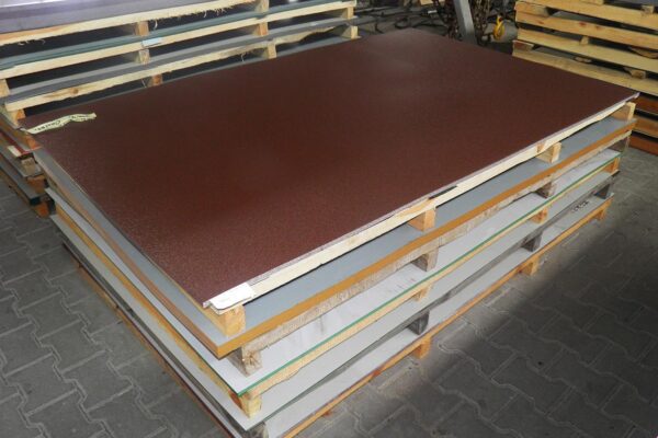 Гладкий лист POLYSTEEL — 0,45 мм / 1250 мм / PEMA / RAL 8017 шоколадно-коричневий — изображение 3