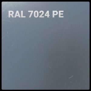 Гладкий лист RAL 7024 PE - 0,7 мм